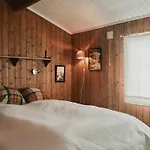 In With A View Ski-inout *